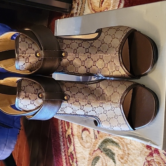 Very cute - Picture 2 of 3